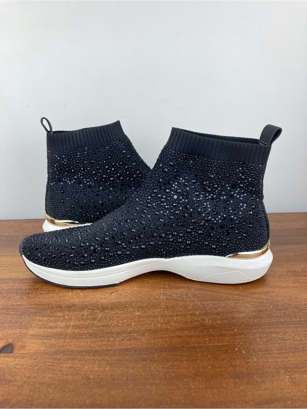 Carvela Jibberish Bling High-Top Woven Sequin Sneakers Black Size 40.5 Women 10. - Picture 7 of 11